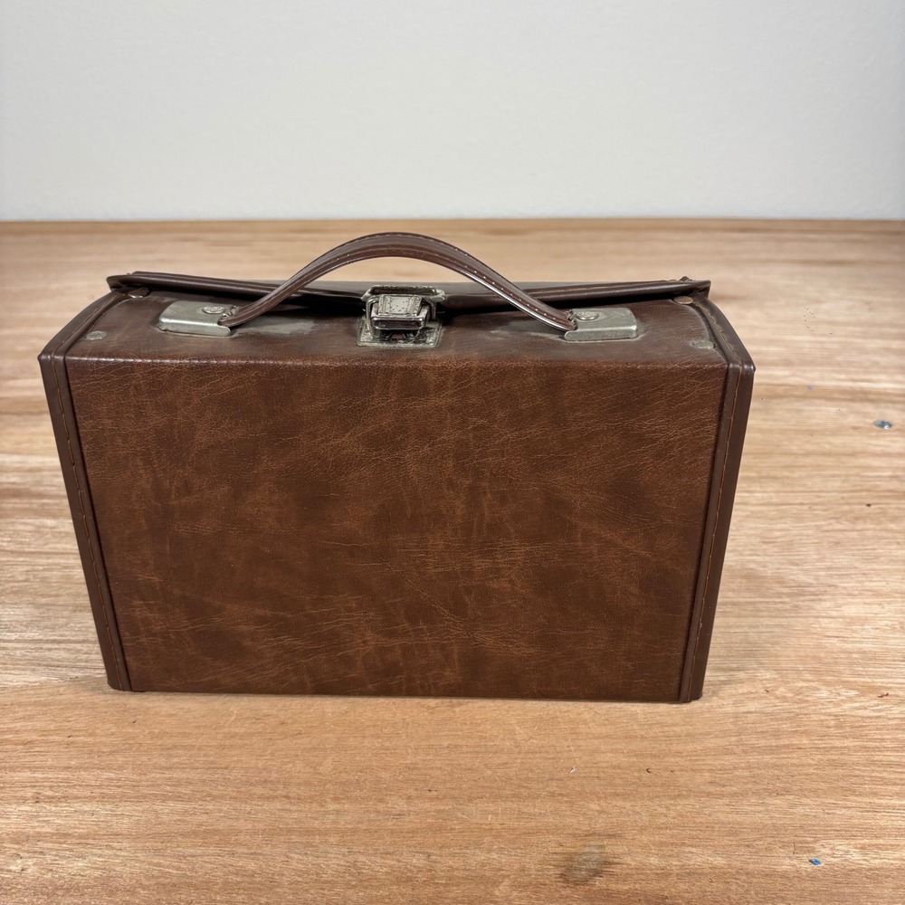 Vintage Service Mfg Co Brown Faux Leather 12 Cassette Tape Storage Carrying Case